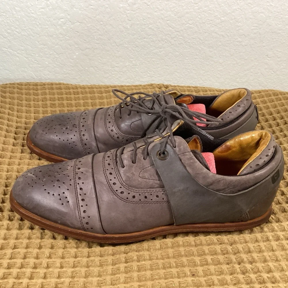 TSUBO Brown Leather Brogue Cap Toe Mens Sz 11 Oxford Lace Up Dress Shoes